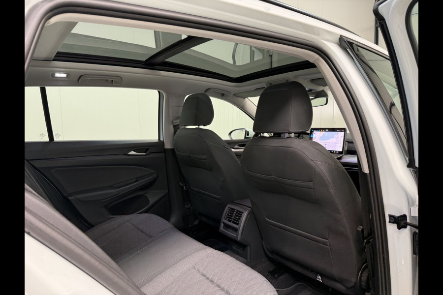 Volkswagen Golf Variant 1.5 eTSI 150pk DSG Style | Pano dak