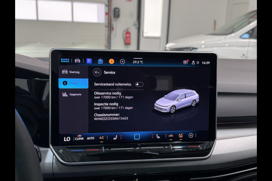 Volkswagen Golf Variant 1.5 eTSI 150pk DSG Style | Pano dak