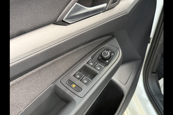 Volkswagen Golf Variant 1.5 eTSI 150pk DSG Style | Pano dak