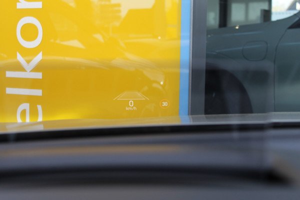 Ford FOCUS Wagon 1.0 EcoBoost Hybrid ST Line X | BLIS | Head-Up | Trekhaak | Adaptieve cruise