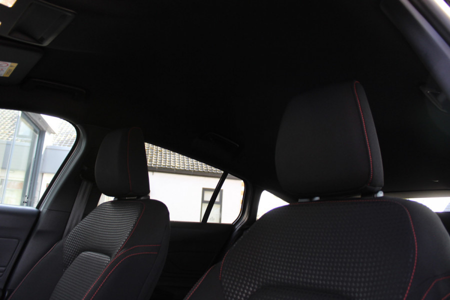 Ford FOCUS Wagon 1.0 EcoBoost Hybrid ST Line X | BLIS | Head-Up | Trekhaak | Adaptieve cruise
