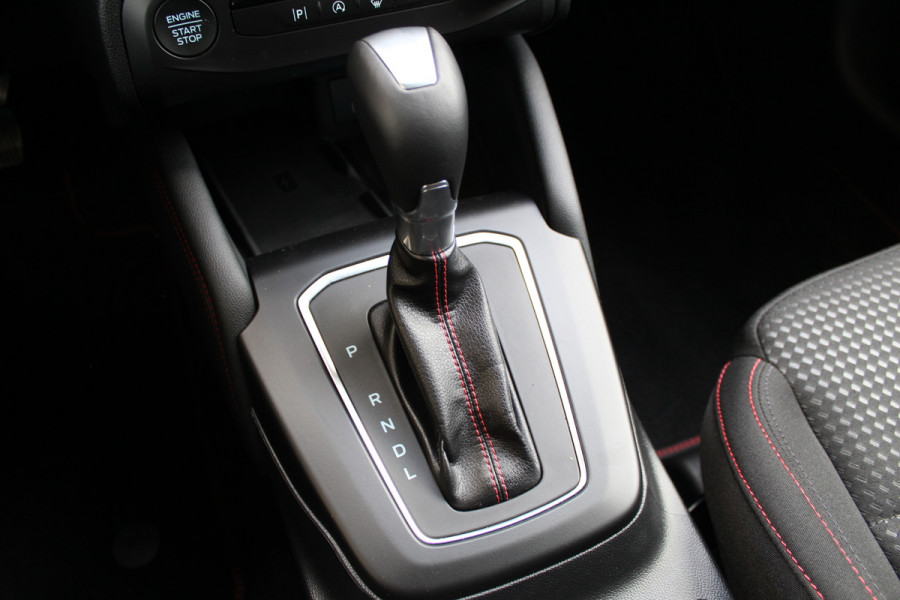 Ford FOCUS Wagon 1.0 EcoBoost Hybrid ST Line X | BLIS | Head-Up | Trekhaak | Adaptieve cruise