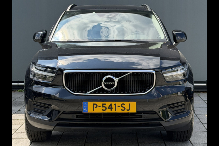Volvo XC40 BWJ 2022 | 1.5 130PK T2 Momentum Core | TREKHAAK | CAMERA A | CLIMA | NAVI | PDC | CARPLAY |