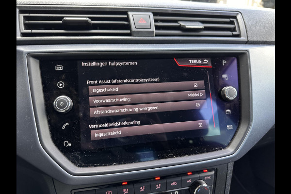 Seat Arona 1.0 TSI Style Business Intense | Trekhaak | Addaptive CC | Climate | Carplay | Navi | Camera |