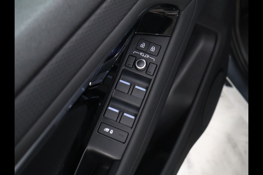 Land Rover Range Rover Evoque 1.5 P300e AWD SE [APPLE CARPLAY, CAMERA, STOELVERWARMING, MEMORY SEATS, ANDROID AUTO, PDC V+A, ELEKTRISCHE ACHTERKLEP, LED, CRUISE CONTROL]