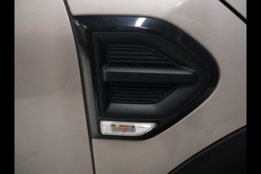 MINI Countryman 1.5 Cooper Business Sport Edition [APPLE CARPLAY, STOELVERWARMING, CRUISE CONTROL, PDC ACHTER, LED, AUTOMAAT, ANDROID, MULTIFUNCTIONEEL STUURWIEL, BLUETOOTH, NAVIGATIE, NIEUWSTAAT]