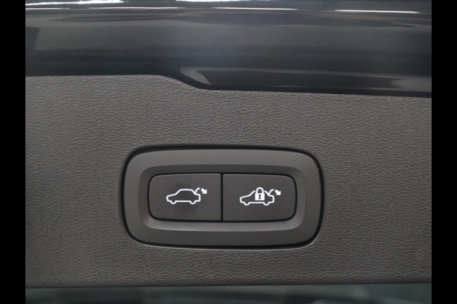 Volvo V60 2.0 B4 Core [APPLE CARPLAY, TREKHAAK, ADAPTIVE CRUISE, ELEKTRISCHE STOELEN, ANDROID, DRAADLOOS OPLADEN, ELEKTRISCHE ACHTERKLEP, LED, BLUETOOTH, NAVIAGTIE, NIEUWSTAAT]