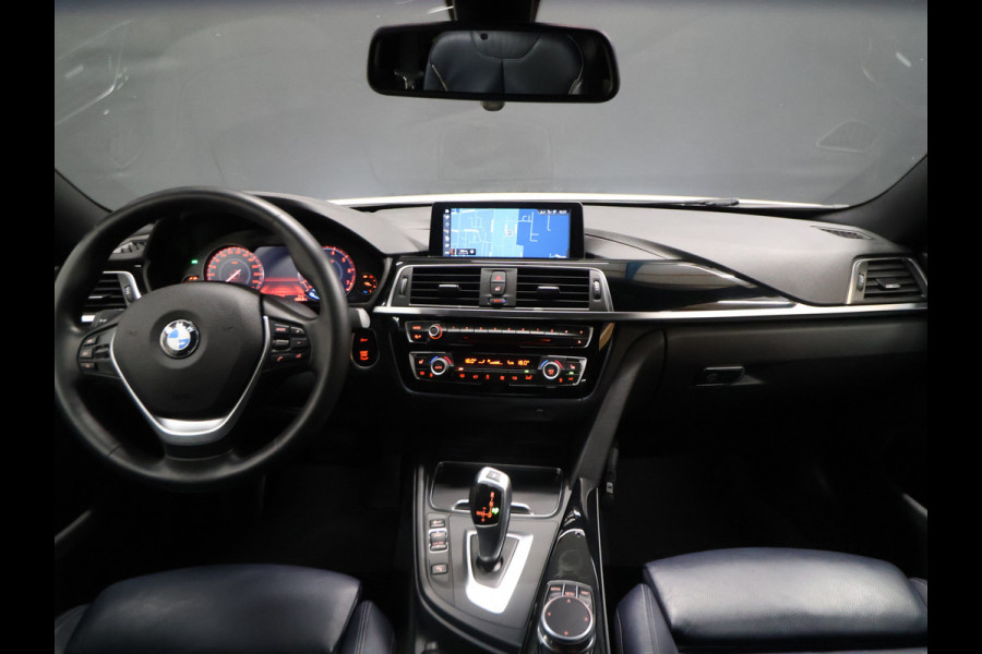 BMW 4 Serie Gran Coupé 418i High Executive [GROOT NAVIGATIE, STOELVERWARMING, VOL LEDER, CRUISE CONTROL, LED, BLUETOOOTH, DIGITAL DASH, ELEKTRISCHE ACHTERKLEP, NIEUWSTAAT]