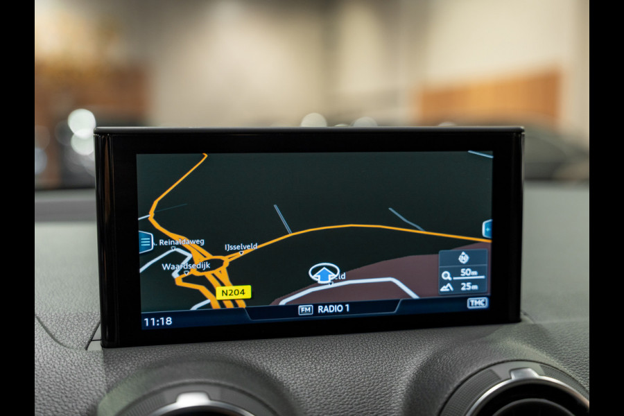 Audi Q2 35 TFSI S-Tronic Pro Line, Matrix, Navi, Apple Carplay, ACC, Keyless, Clima, Camera, Voll Onderhoud