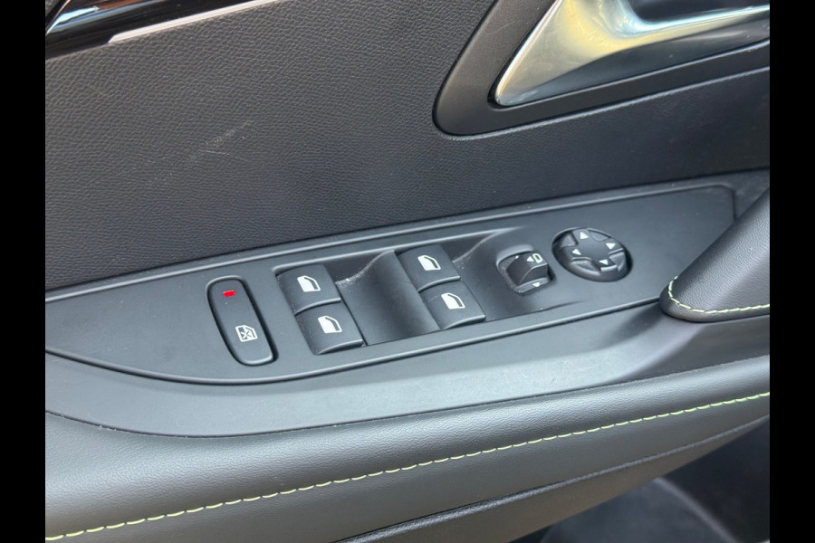 Peugeot 208 1.2 PureTech GT | Camera | Navi | Carplay | Automaat