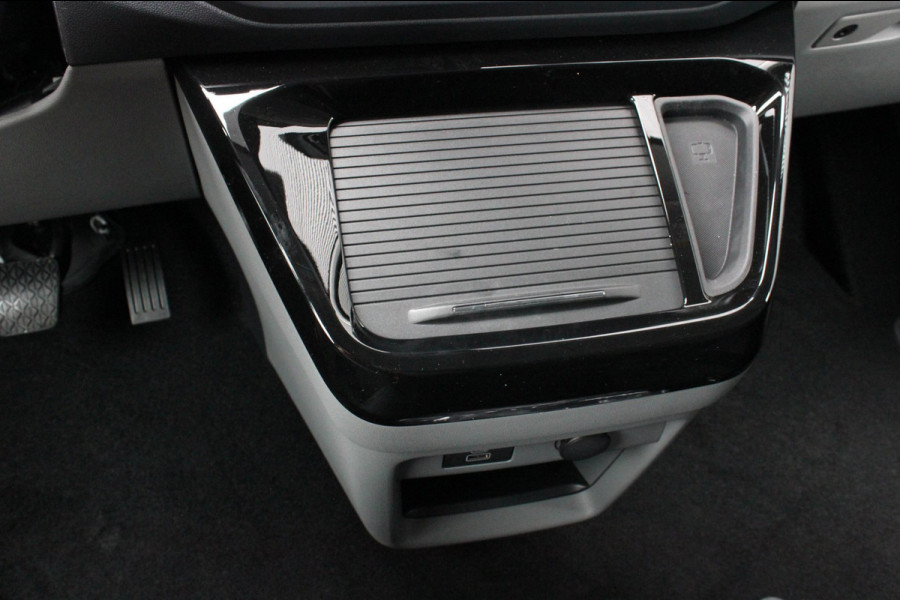Ford E-Transit Cust. 320 L2H1 Sport 71 kWh DC DUBBEL CABINE / JB-EDITON / CAMERA / 370KM RANGE / APPLE CARPLAY DRIVERS-PACK /FULL