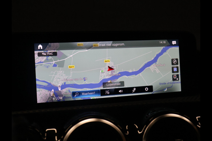 Mercedes-Benz A-Klasse 180 Luxury Line [STOELVERWARMING, CRUISE CONTROL, PDC, CLIMATE, DIGITAL DASH, NAVIGATIE, BLUETOOTH, NIEUWSTAAT]