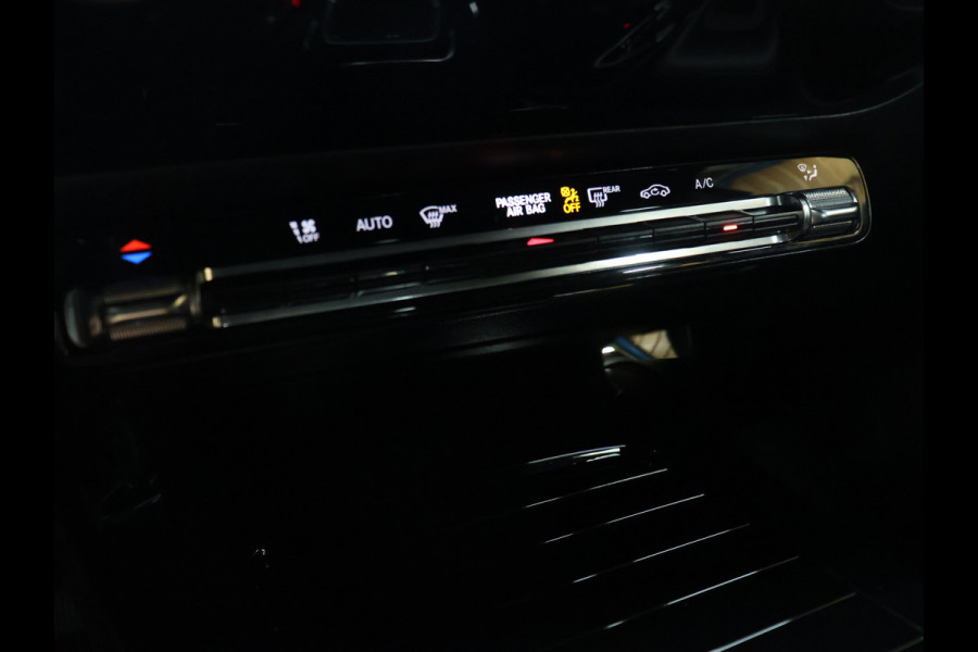 Mercedes-Benz A-Klasse 180 Luxury Line [STOELVERWARMING, CRUISE CONTROL, PDC, CLIMATE, DIGITAL DASH, NAVIGATIE, BLUETOOTH, NIEUWSTAAT]