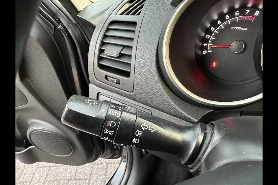 Kia Venga 1.6 CVVT Automaat DynamicPLusLine Navi|Camera|Keyless|Allseason