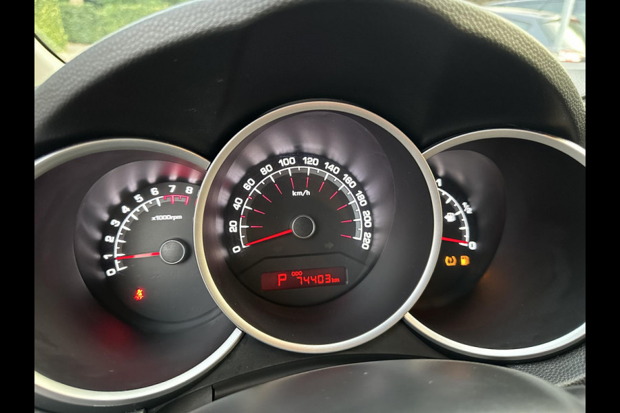 Kia Venga 1.6 CVVT Automaat DynamicPLusLine Navi|Camera|Keyless|Allseason