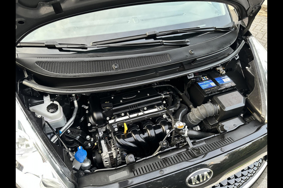 Kia Venga 1.6 CVVT Automaat DynamicPLusLine Navi|Camera|Keyless|Allseason