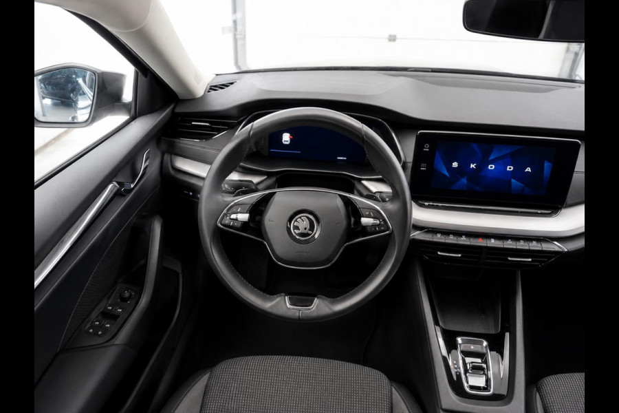 Škoda Octavia Combi 1.0 e-TSI Business Edition Trekhaak Airco ECC Navi Wireless Carplay PDC VA Full LED Virtual Cockpit Cruise Control
