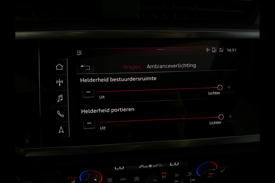 Audi Q3 40 TFSI quattro S Line Pano|Camera|ACC|Lane|Dodehoek