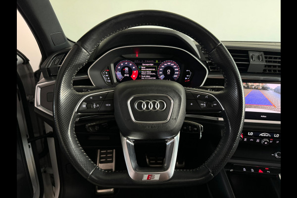 Audi Q3 40 TFSI quattro S Line Pano|Camera|ACC|Lane|Dodehoek