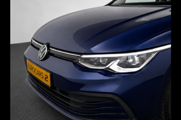 Volkswagen Golf Variant 1.5 eTSI Life Business Trekhaak Airco ECC Navi Carplay Adaptive Cruise Control Full LED Stoel/stuurwielverwarming PDC VA+ Camera DAB+ Virtual Cockpit Privacy Glass