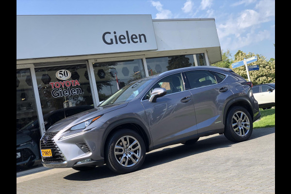 Lexus NX 300h AWD Business Line | Trekhaak, Facelift, Leer, Navigatie, Adaptive cruise control, Stoelverwarming, CarPlay, 1500KG Trekgewi