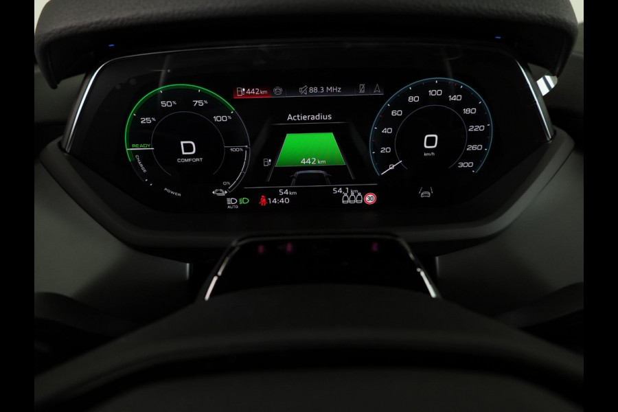 Audi e-tron GT e-tron GT 504pk | B&O | Lederen bekleding | Elektrische verstelbare voorstoelen met geheugen | Panoramadak | Audi Exclusive kleur