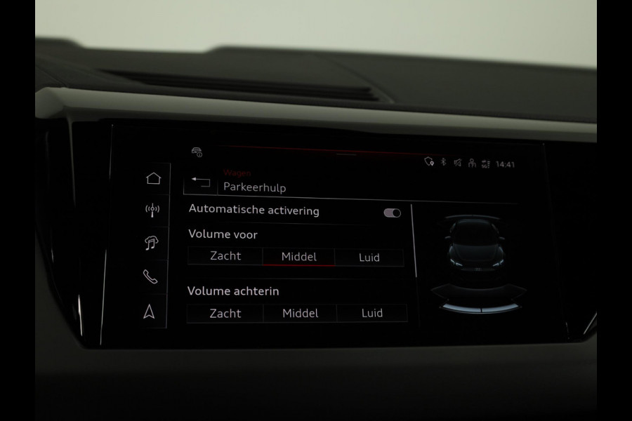 Audi e-tron GT e-tron GT 504pk | B&O | Lederen bekleding | Elektrische verstelbare voorstoelen met geheugen | Panoramadak | Audi Exclusive kleur