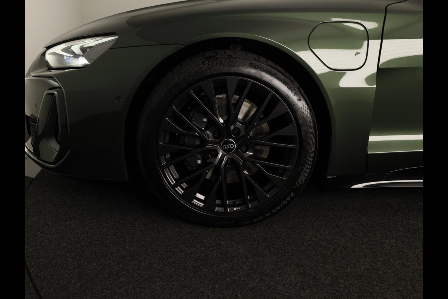 Audi e-tron GT e-tron GT 504pk | B&O | Lederen bekleding | Elektrische verstelbare voorstoelen met geheugen | Panoramadak | Audi Exclusive kleur