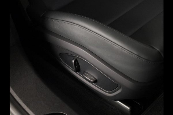 Audi e-tron GT e-tron GT 504pk | B&O | Lederen bekleding | Elektrische verstelbare voorstoelen met geheugen | Panoramadak | Audi Exclusive kleur