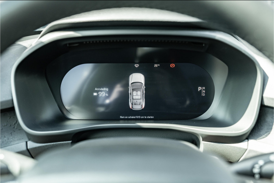 Volvo C40 Recharge Plus 69 kWh | Pano | ACC | Trekhaak | SOH 92%