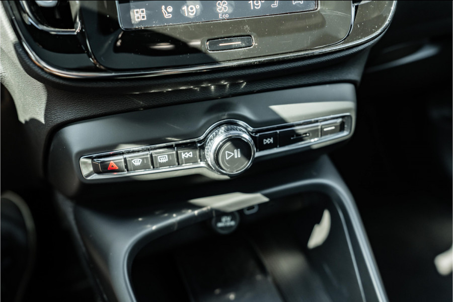 Volvo C40 Recharge Plus 69 kWh | Pano | ACC | Trekhaak | SOH 92%