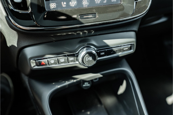 Volvo C40 Recharge Plus 69 kWh | Pano | ACC | Trekhaak | SOH 92%