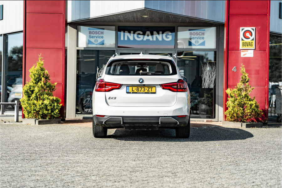 BMW iX3 Executive 80 kWh | Pano dak | Camera | Tabacco leder | ACC | SOH 98%