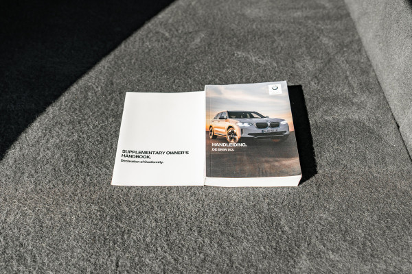 BMW iX3 Executive 80 kWh | Pano dak | Camera | Tabacco leder | ACC | SOH 98%