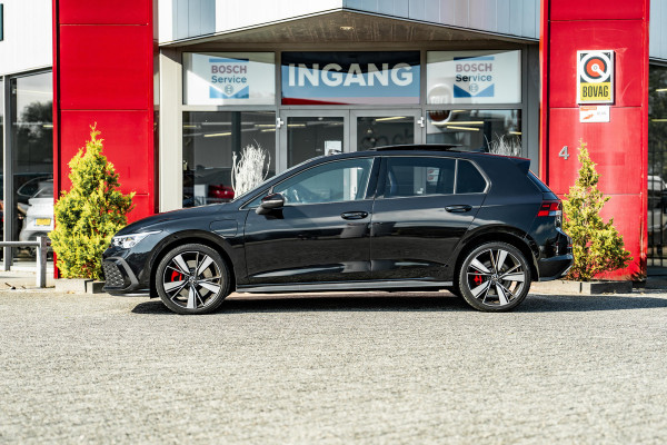 Volkswagen Golf 1.4 eHybrid GTE | Dealer onderhouden | Pano | ACC | Apple CarPlay / Android Auto