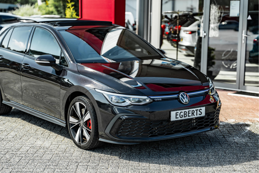 Volkswagen Golf 1.4 eHybrid GTE | Dealer onderhouden | Pano | ACC | Apple CarPlay / Android Auto