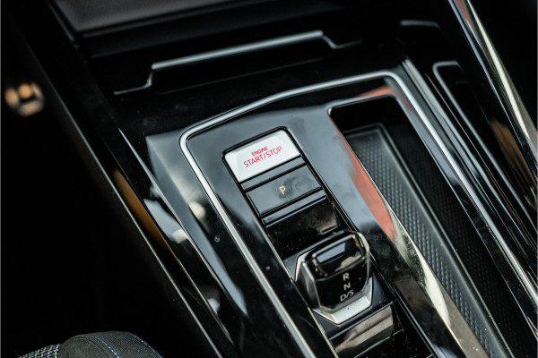 Volkswagen Golf 1.4 eHybrid GTE | Dealer onderhouden | Pano | ACC | Apple CarPlay / Android Auto