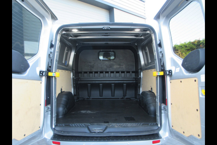 Ford Transit Custom 320 2.0 TDCI L2, Limited, DC, Dubbel Cabine, LED, 2x schuifdeur, Camera.