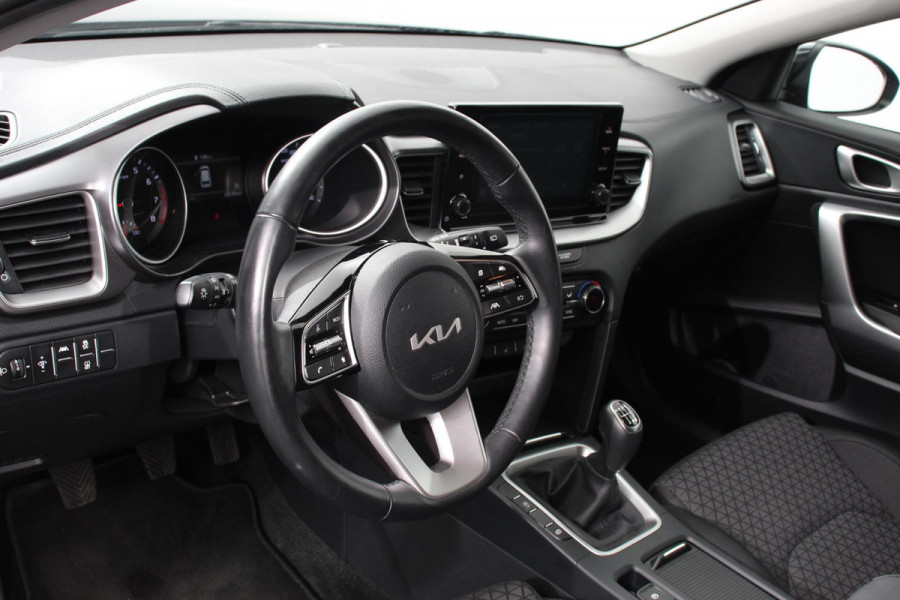 Kia Ceed Sportswagon 1.0 T-GDi Prestige Navigatie Apple Carplay / Android Auto Climate Control Achteruitrij Camera Cruise Control Stoel en Stuur verwarming