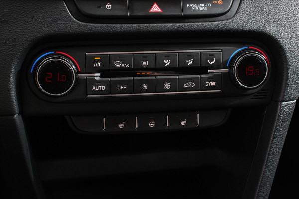 Kia Ceed Sportswagon 1.0 T-GDi Prestige Navigatie Apple Carplay / Android Auto Climate Control Achteruitrij Camera Cruise Control Stoel en Stuur verwarming