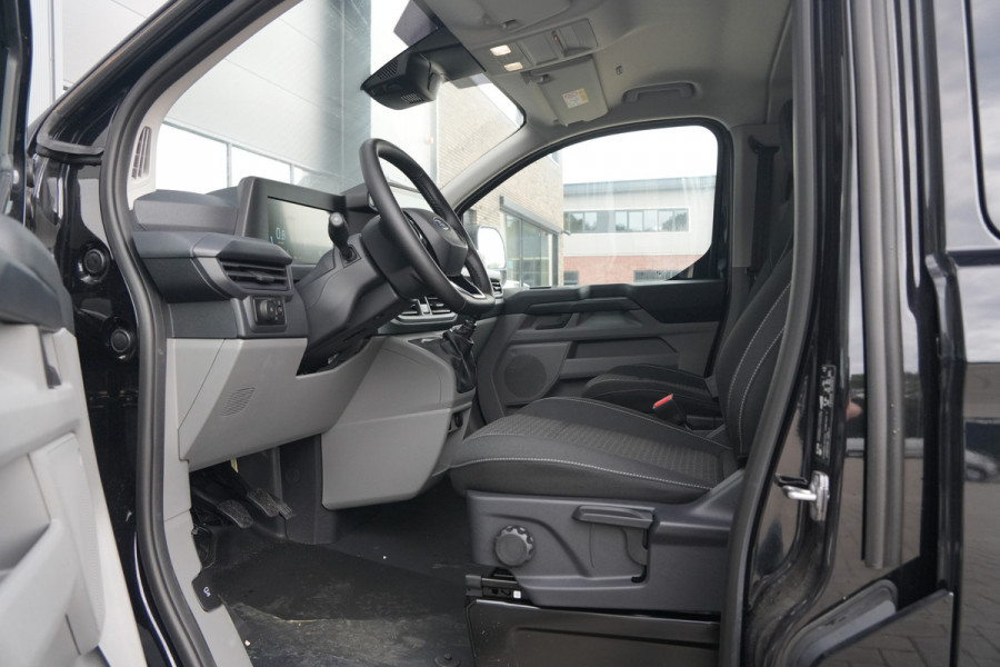 Ford Transit Custom 320 2.0 TDCI L1H1 Trend DC 136pk - 2x Schuif - Stoel/stuurverwarming - Cruise - Navi - Camera - Rijklaar
