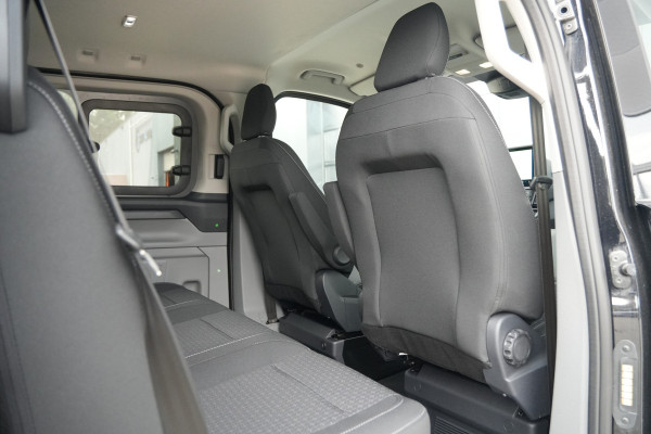 Ford Transit Custom 320 2.0 TDCI L1H1 Trend DC 136pk - 2x Schuif - Stoel/stuurverwarming - Cruise - Navi - Camera - Rijklaar