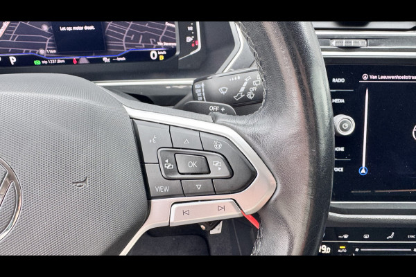 Volkswagen Tiguan 1.5 TSI R-Line Business+ DSG Panoramadak | HUD | Navi