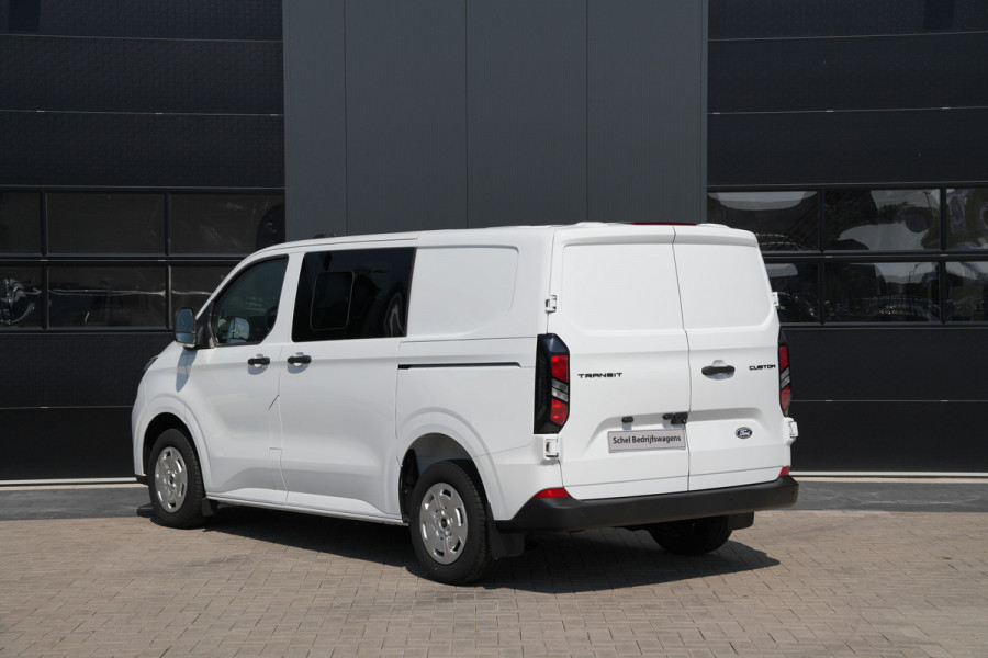 Ford Transit Custom 320 2.0 TDCI L1H1 Trend DC 136pk - 2x Schuif - Stoel/stuurverwarming - Cruise - Navi - Camera - Rijklaar