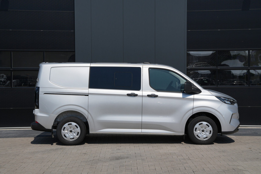 Ford Transit Custom 320 2.0 TDCI L1H1 Trend DC 136pk - 2x Schuif - Stoel/stuurverwarming - Cruise - Navi - Camera - Rijklaar