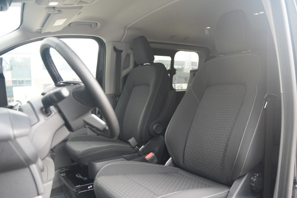 Ford Transit Custom 320 2.0 TDCI L1H1 Trend DC 136pk - 2x Schuif - Stoel/stuurverwarming - Cruise - Navi - Camera - Rijklaar