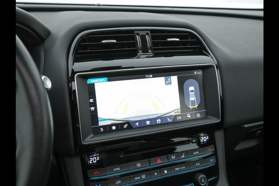 Jaguar F-Pace 2.0 Portfolio AWD 20d Aut. *PANO | LEATHER | XENON | DIGI-COCKPIT | KEYLESS | CAMERA | MERIDIAN-SOUND | HEATED-COMFORTSEATS | NAVI-FULLMAP | SHIFTPADDLES | ECC | PDC | CRUISE | 19''ALU*
