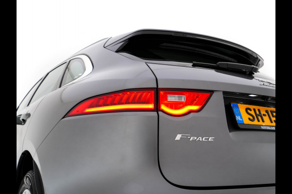 Jaguar F-Pace 2.0 Portfolio AWD 20d Aut. *PANO | LEATHER | XENON | DIGI-COCKPIT | KEYLESS | CAMERA | MERIDIAN-SOUND | HEATED-COMFORTSEATS | NAVI-FULLMAP | SHIFTPADDLES | ECC | PDC | CRUISE | 19''ALU*