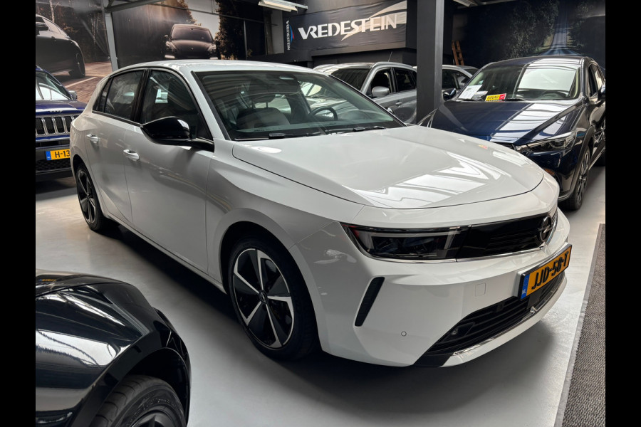 Opel Astra 1.6 Hybrid Edition Carplay