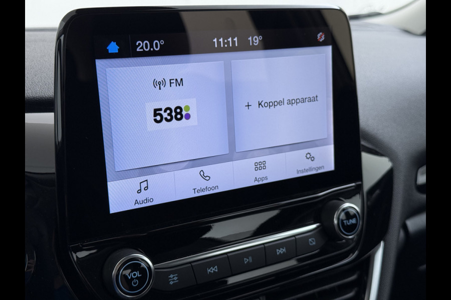 Ford Fiesta 1.0T 124PK Hybrid 5Drs Stuur+Stoel+Voorruitverwarming Navi* Ecc Apple Carplay/Android Auto Cruise Control Pdc Titanium Lmv DAB Bluetooth TCS Lane Assist Keyless € 28.000 nieuw ! Origineel Nederlandse Auto